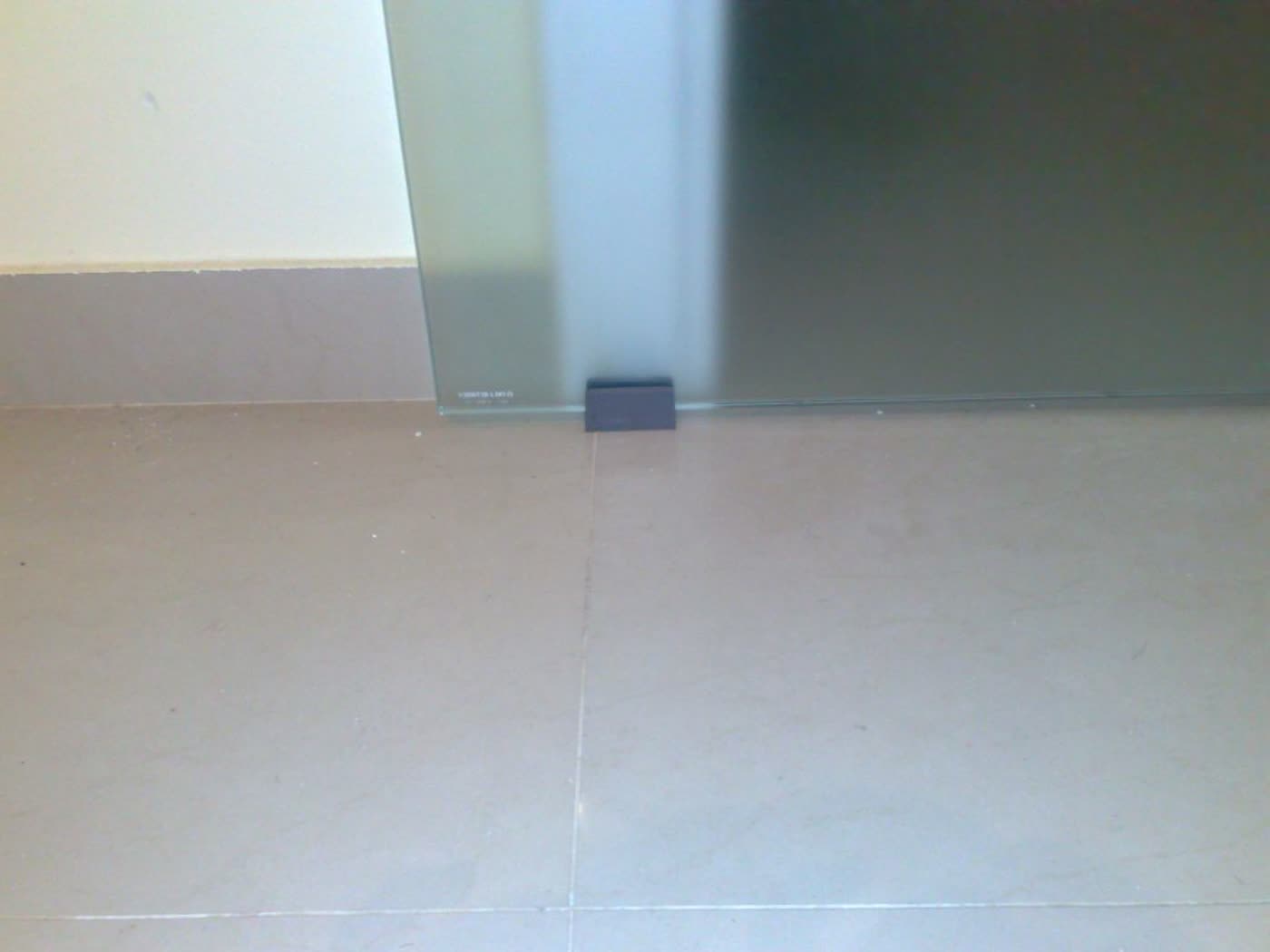 Portas de Correr: trabalho realizado pela Vidreira do Ó, fotografia 8